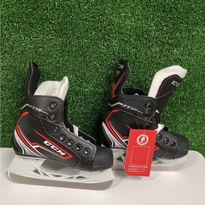 CCM Jetspeed black ice skates YOUTH size 10D BRAND NEW